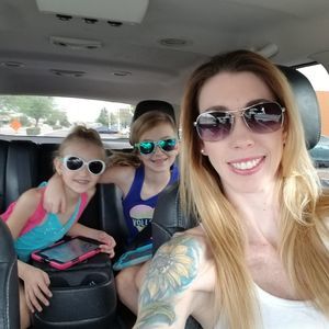 Meet your Posher, Ashley